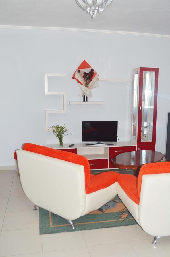 Hotel Riviera Durres Bagian luar foto