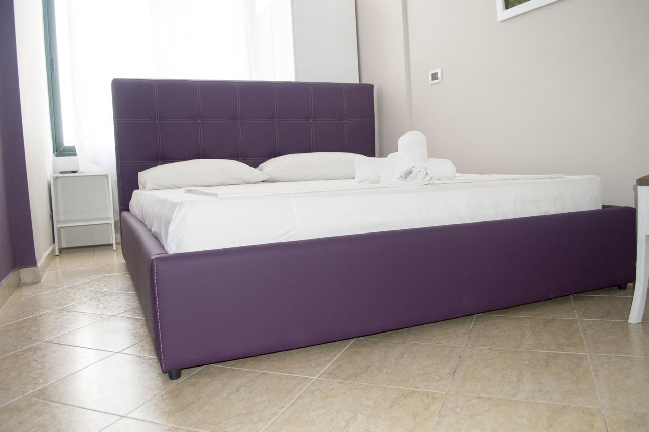 Hotel Riviera Durres Bagian luar foto