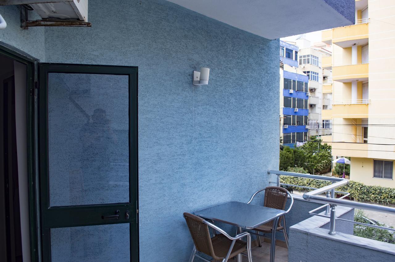 Hotel Riviera Durres Bagian luar foto