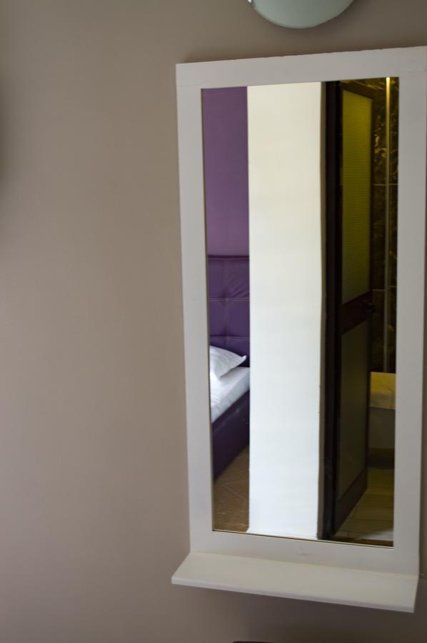 Hotel Riviera Durres Bagian luar foto
