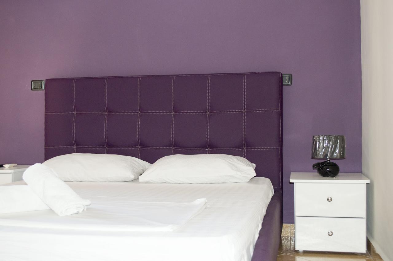 Hotel Riviera Durres Bagian luar foto